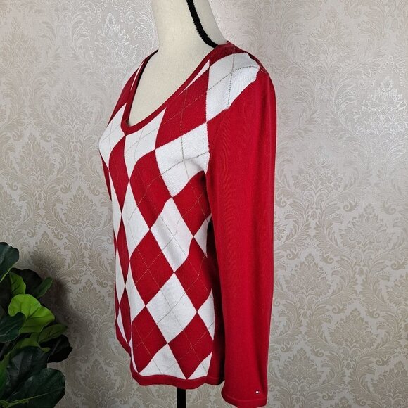 Tommy Hilfiger Size Medium Red white Gold Argyle Front Sweater Long Sleeve VNeck - Picture 5 of 10